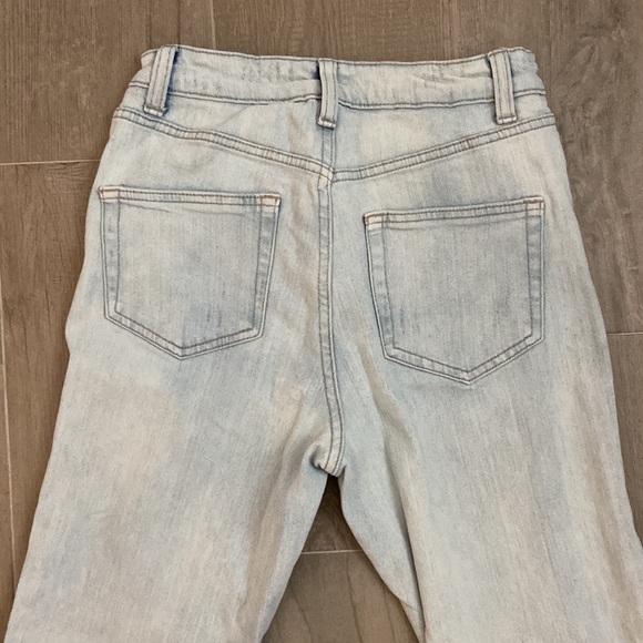 Target High Rise Mom Jean - Picture 4 of 4